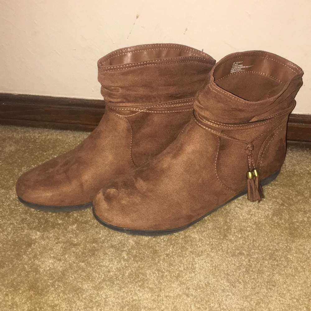 Arizona boots, never worn